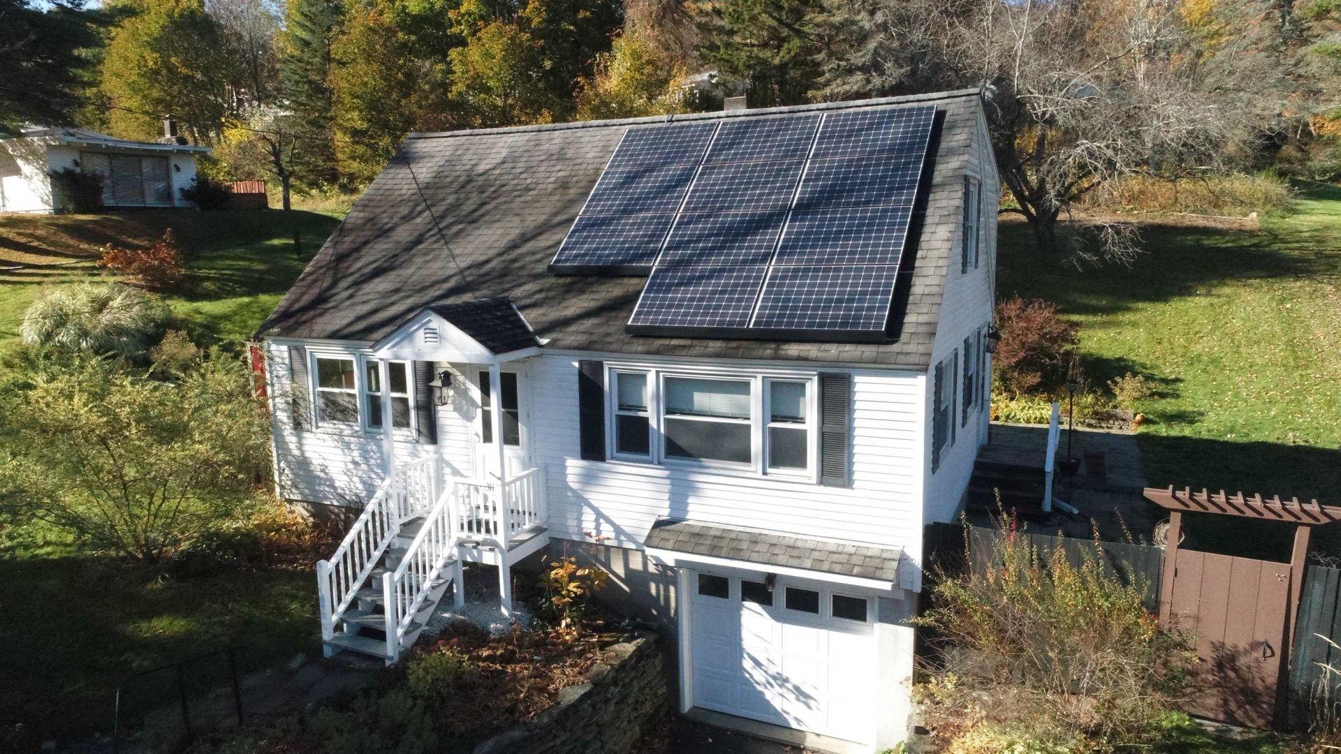 Guilford St, Brattleboro, VT 05301