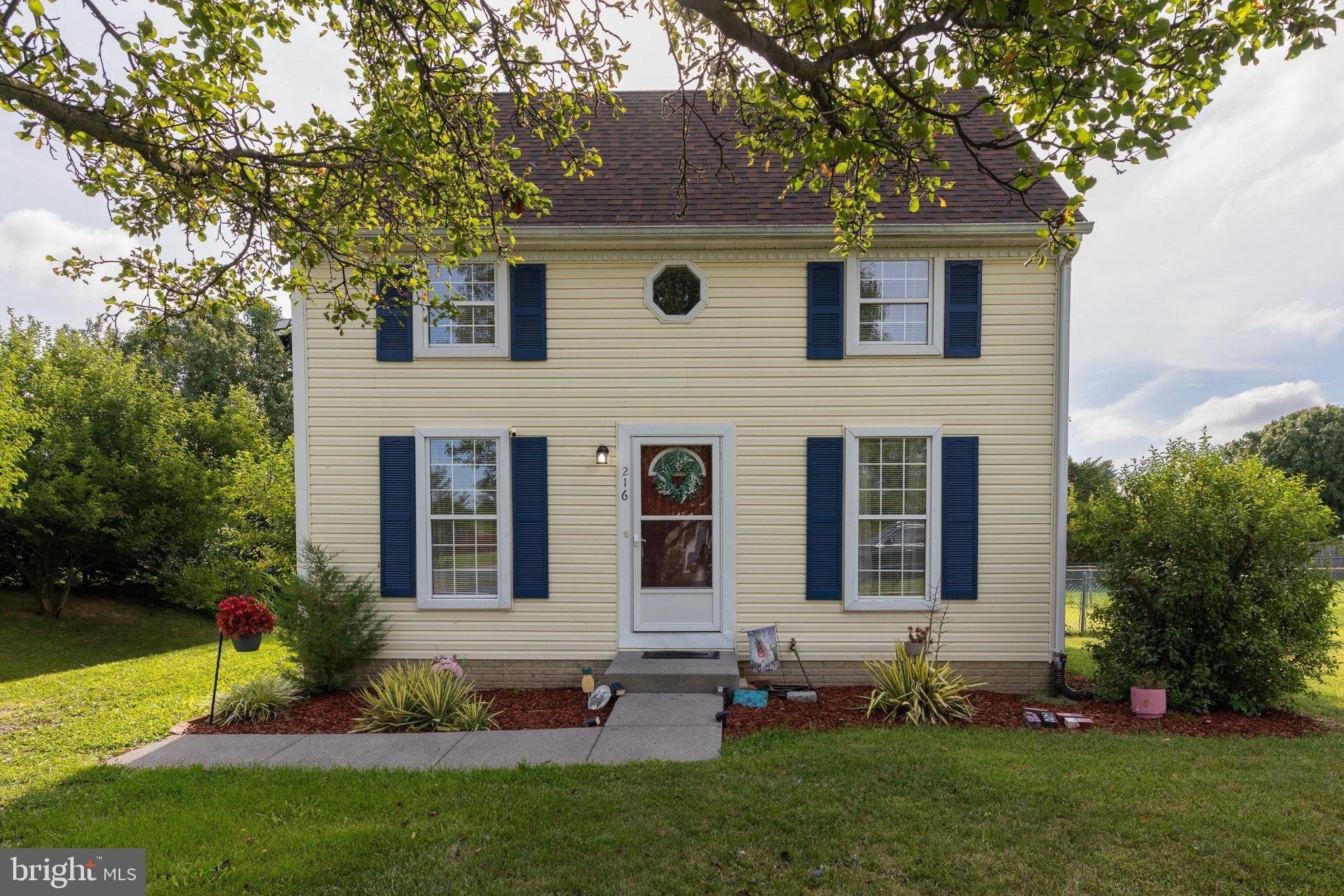 Nightingale Ave, Stephens City, VA 22655