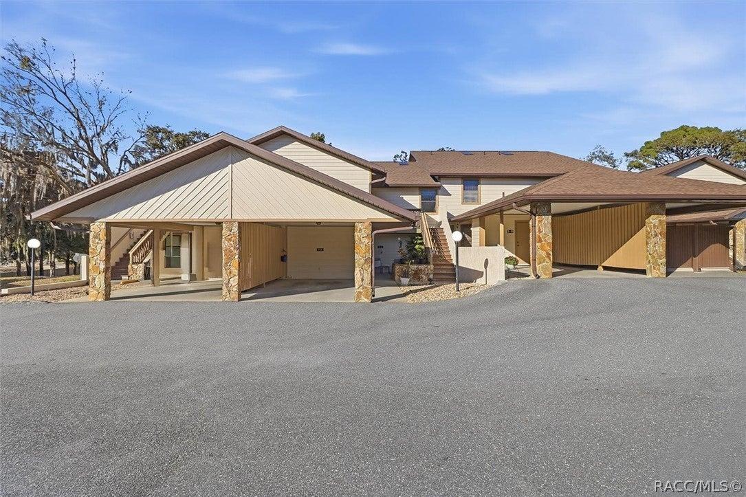 E Hartford St, Hernando, FL 34442