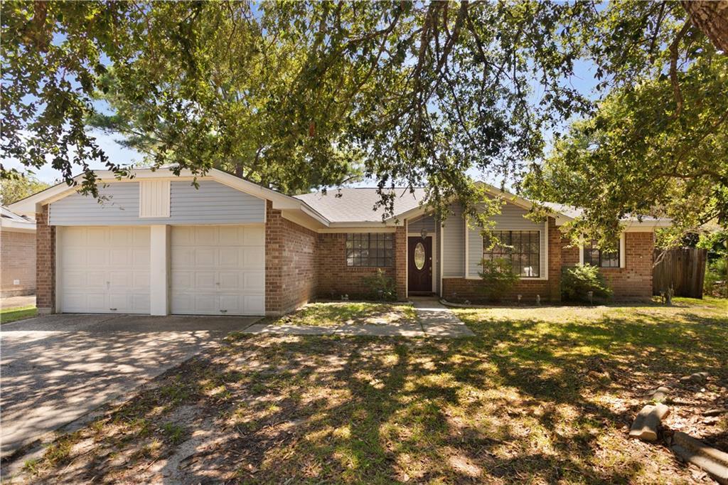 S Lake Caddo Ct, Slidell, LA 70461