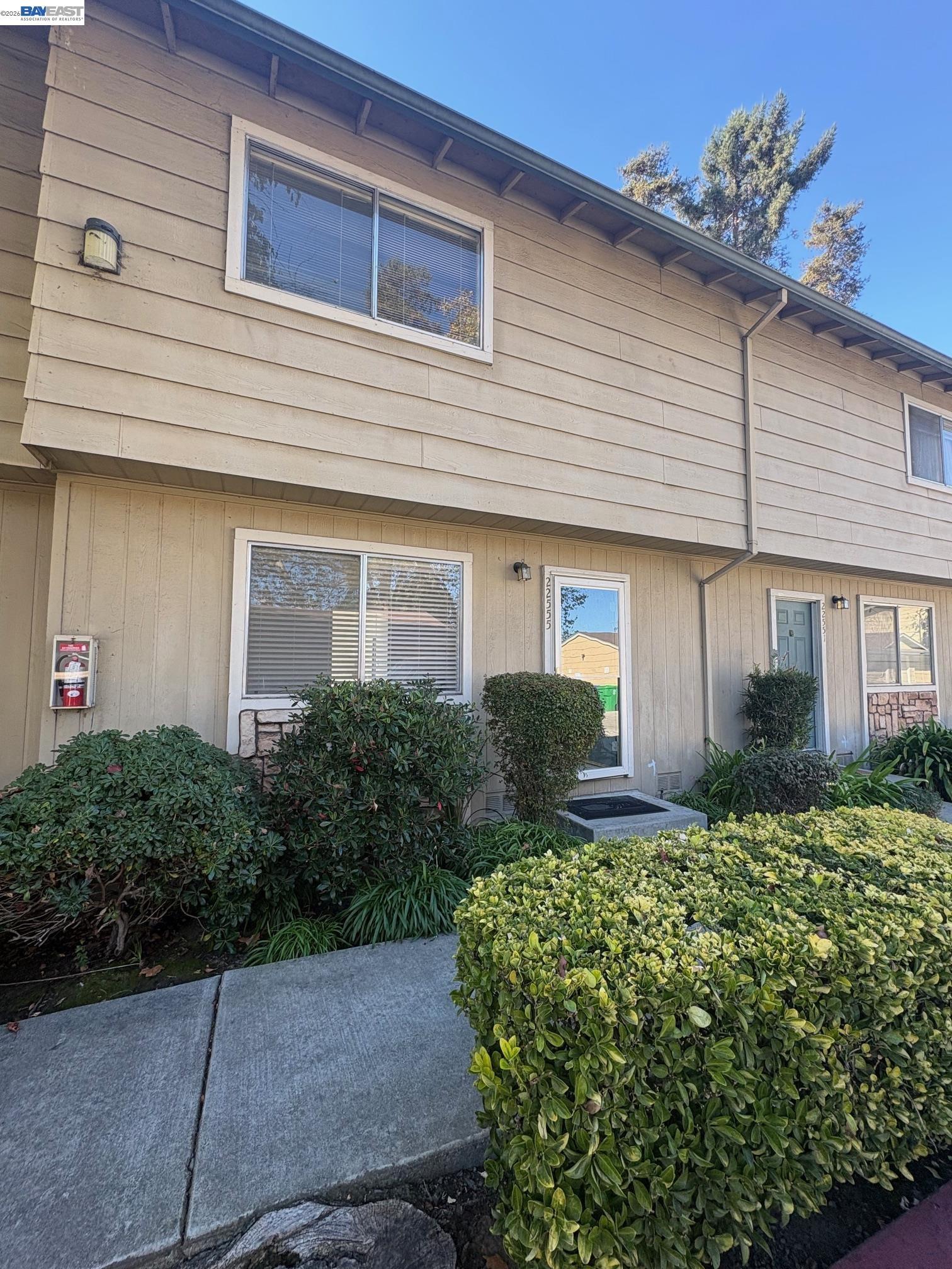 Colton Ct, Hayward, CA 94541