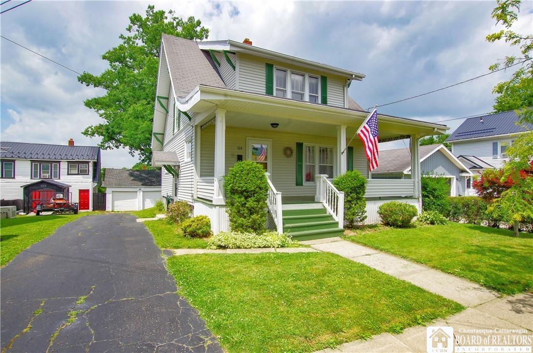Chautauqua Ave, Jamestown, NY 14701