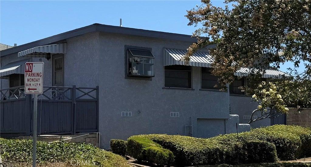 Molino Ave, Signal Hill, CA 90755