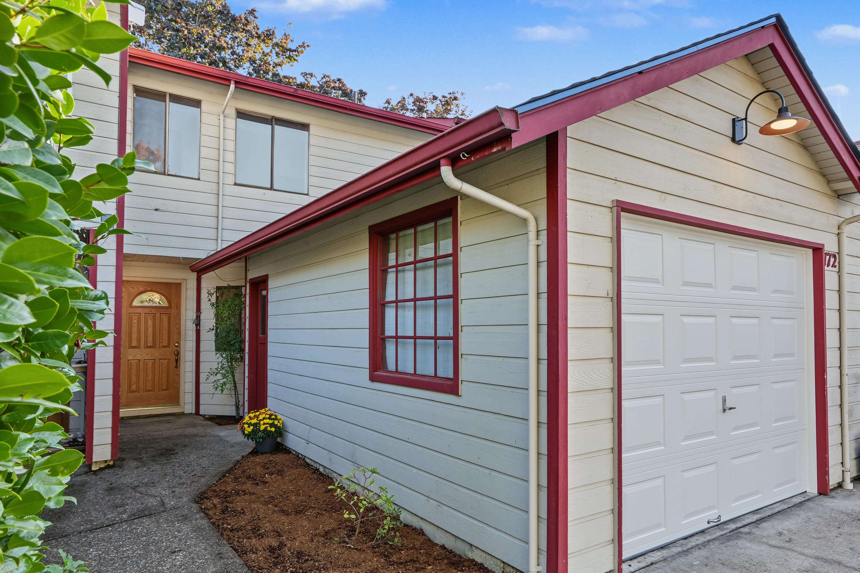 Ne Powderhorn Dr, Corvallis, OR 97330