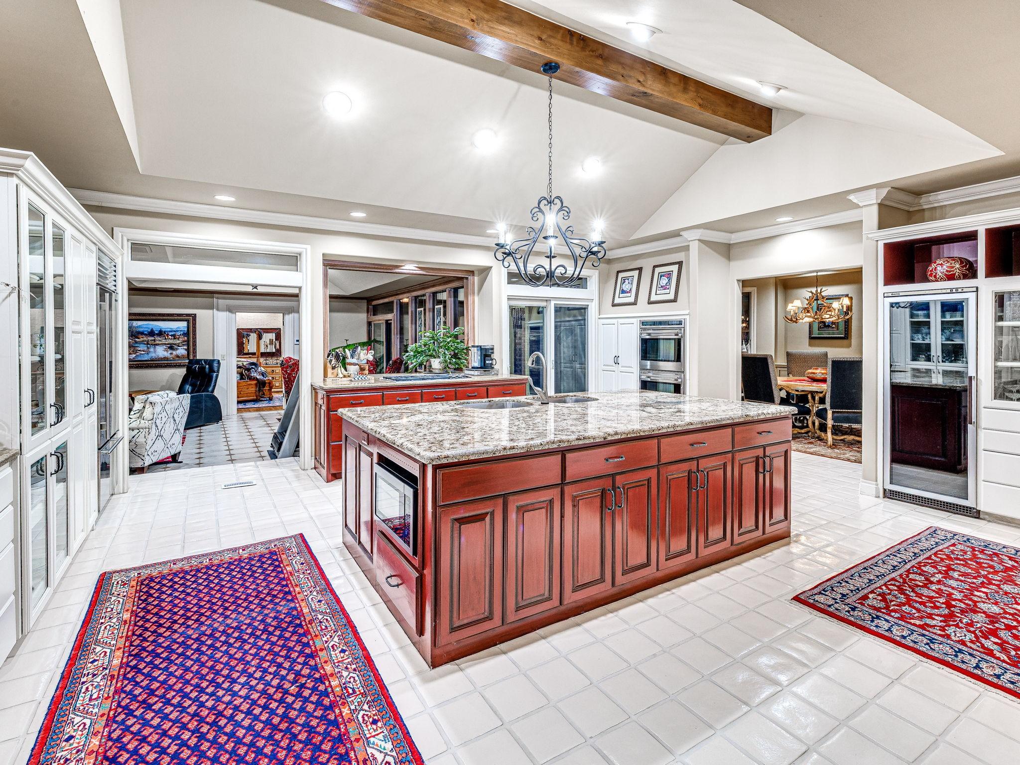 E Oak Pl, Edmond, OK 73025