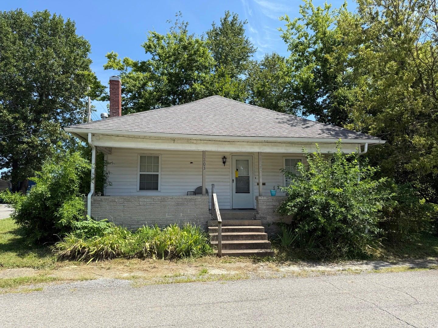 N Mclaren St, Marion, IL 62959