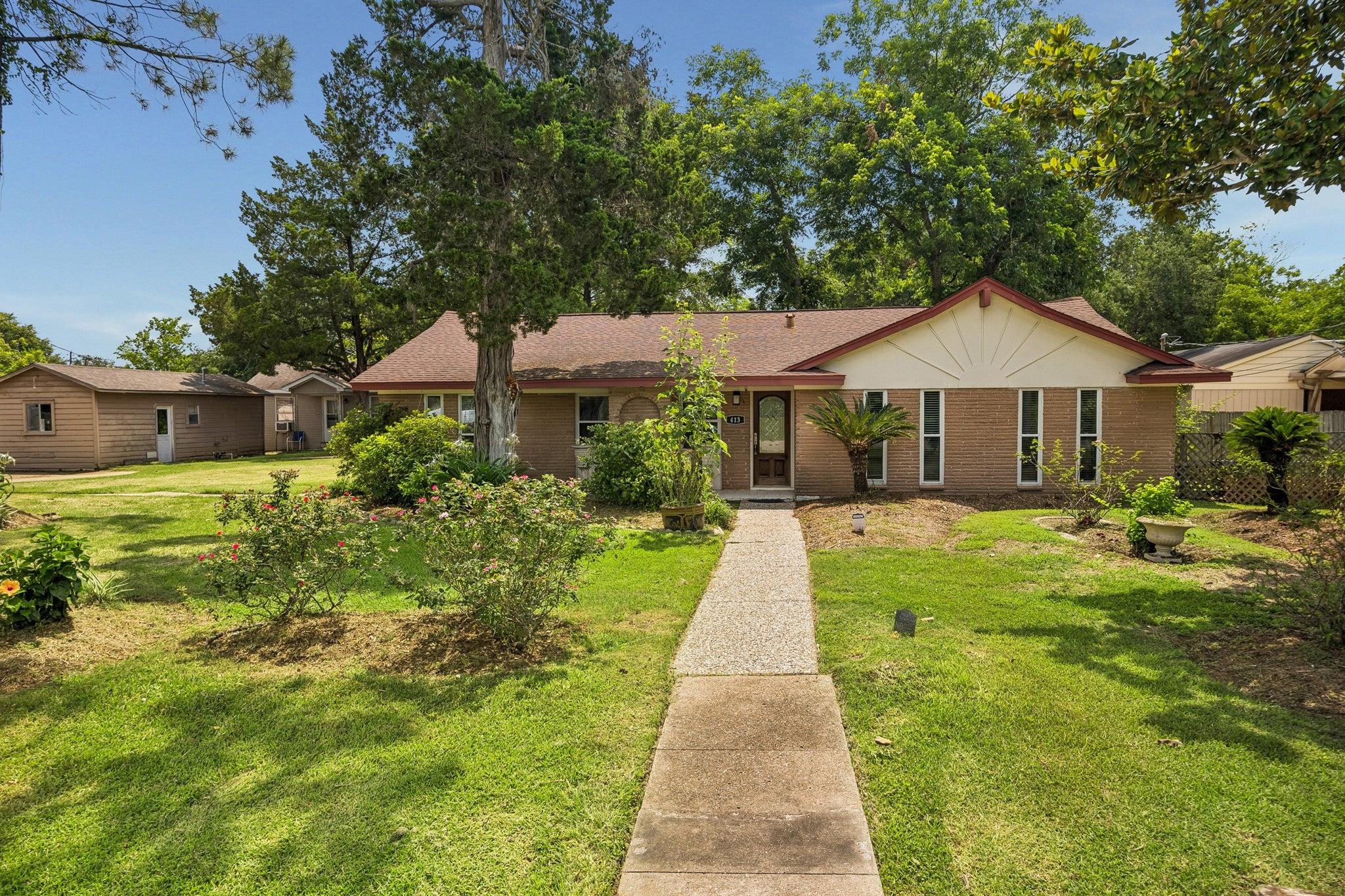 Mebane Ln, Rosenberg, TX 77471