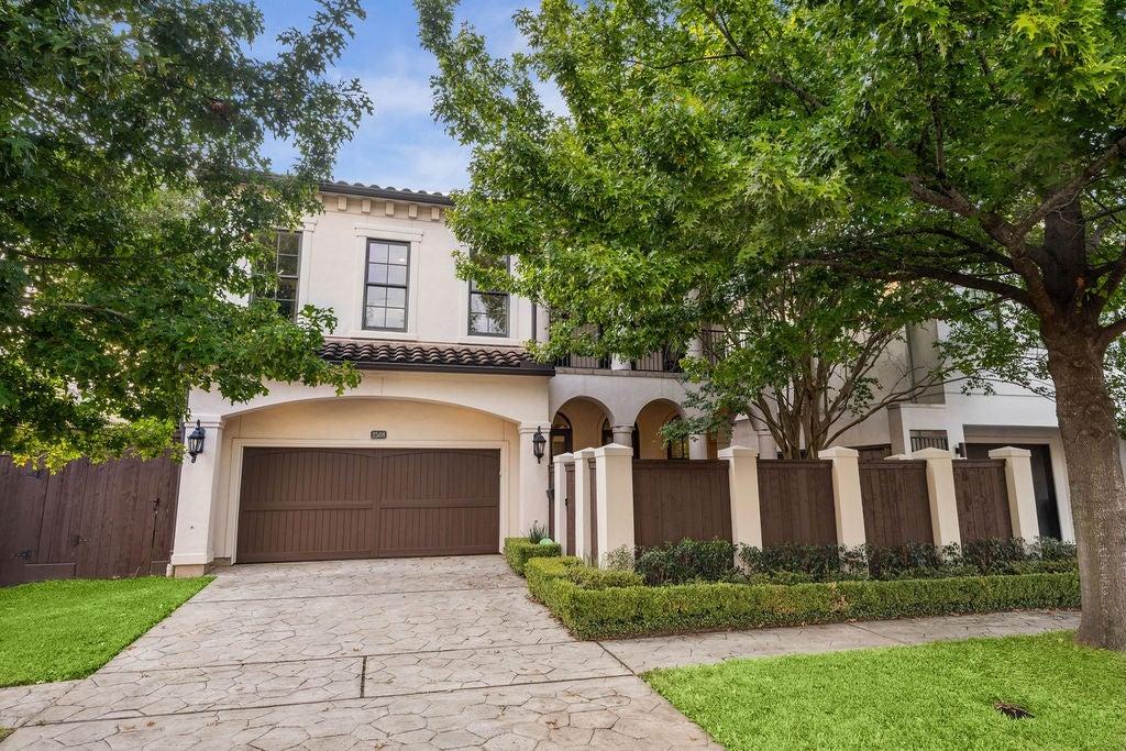 Brun St, Houston, TX 77019