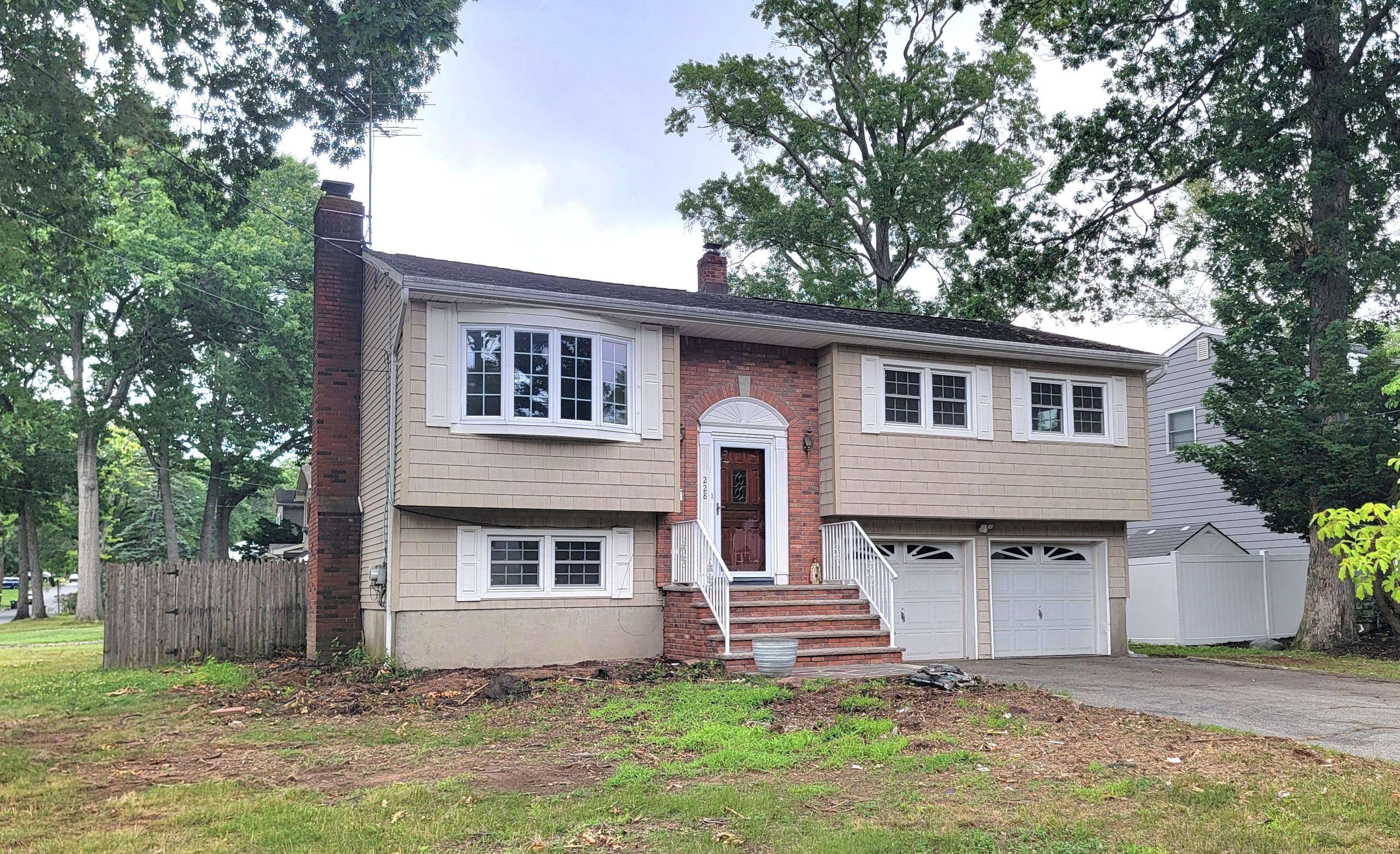 Forest Rd, Fanwood, NJ 07023