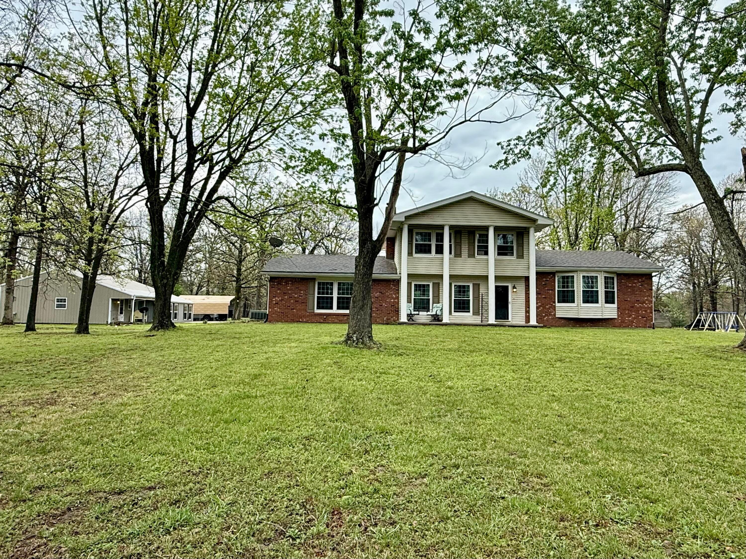 Lawrence 2227, Verona, MO 65769
