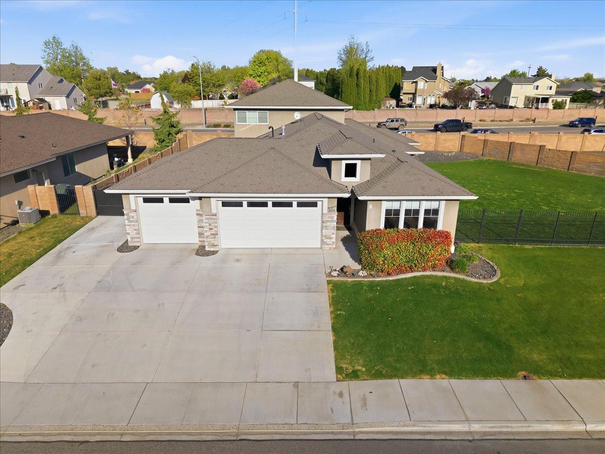 Tiger Ln, Richland, WA 99352