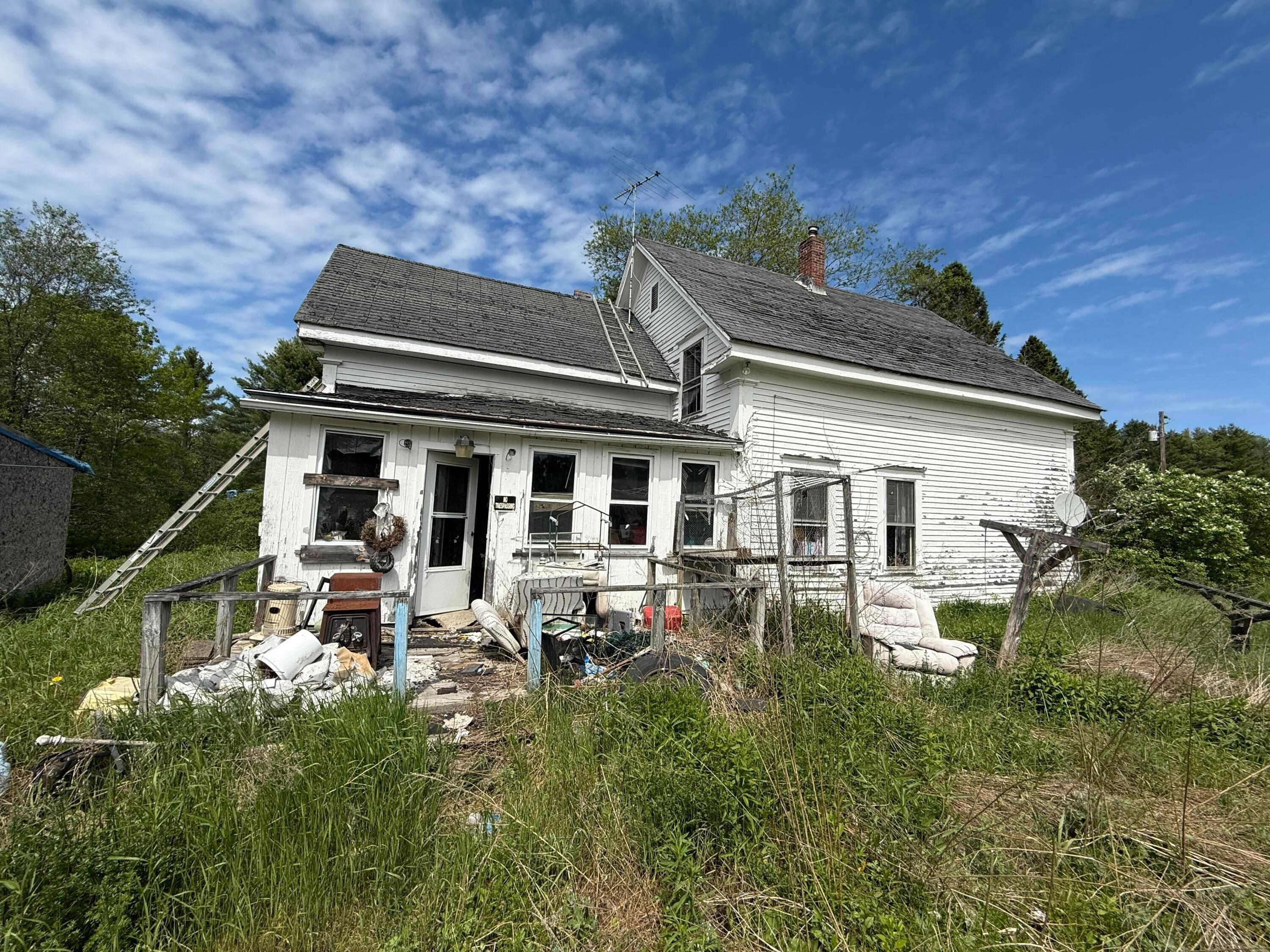 Schoolhouse Rd, Winterport, ME 04496