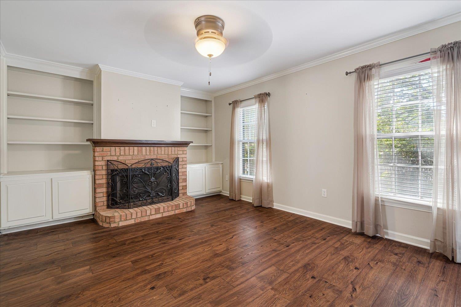 Country Rd, Germantown, TN 38138