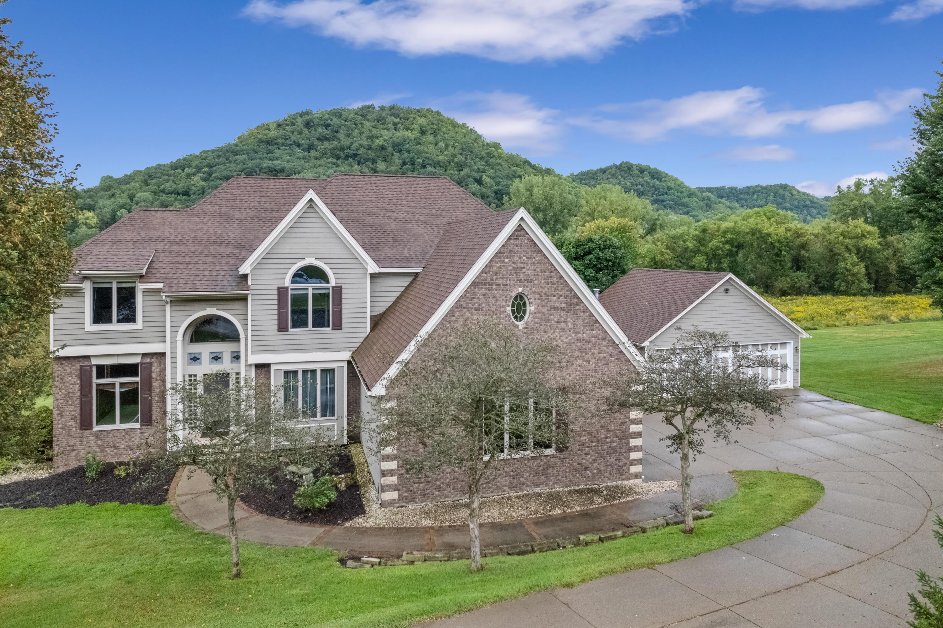 Spring Brook Dr, Winona, MN 55987