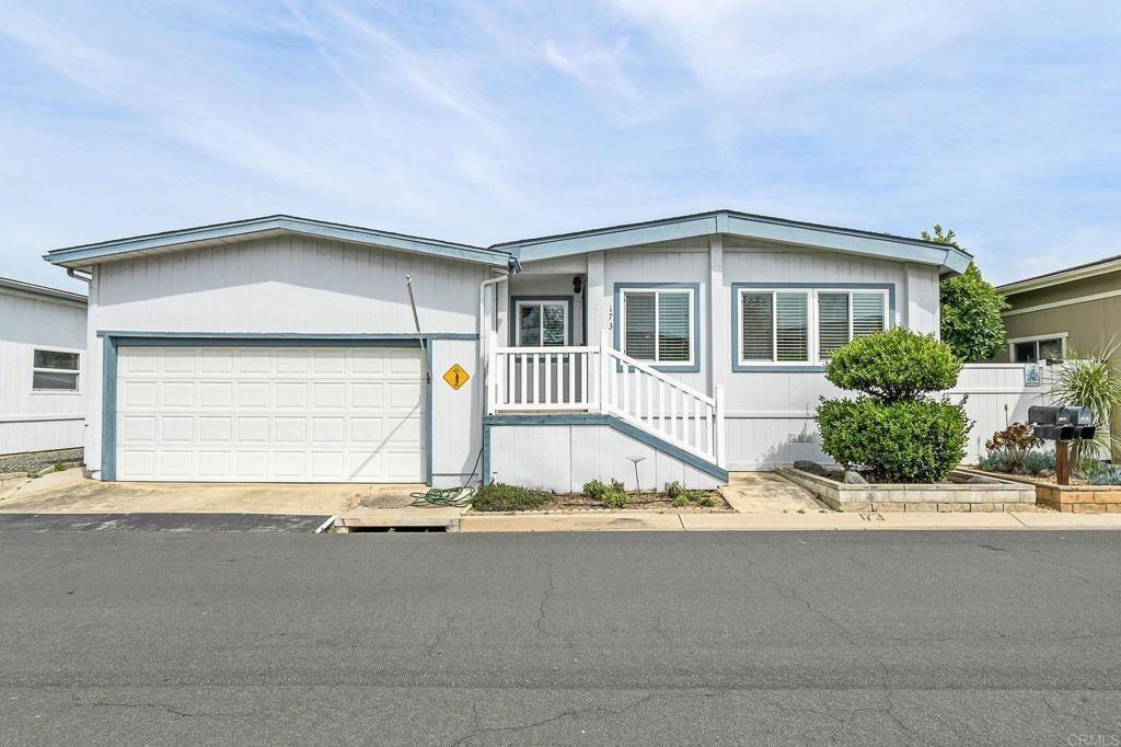 N Magnolia Ave, Santee, CA 92071