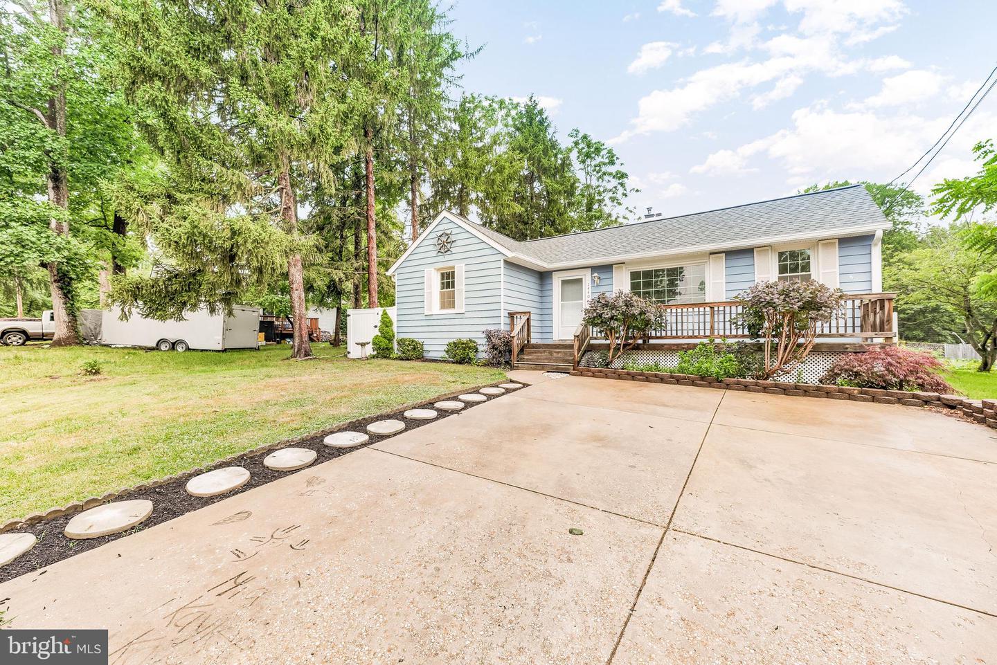 Plateau Rd, Saint Leonard, MD 20685