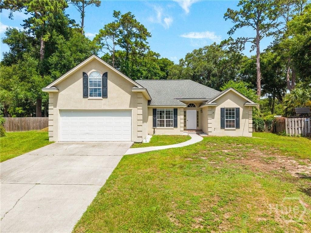 Fish Hawk Ln, Savannah, GA 31410