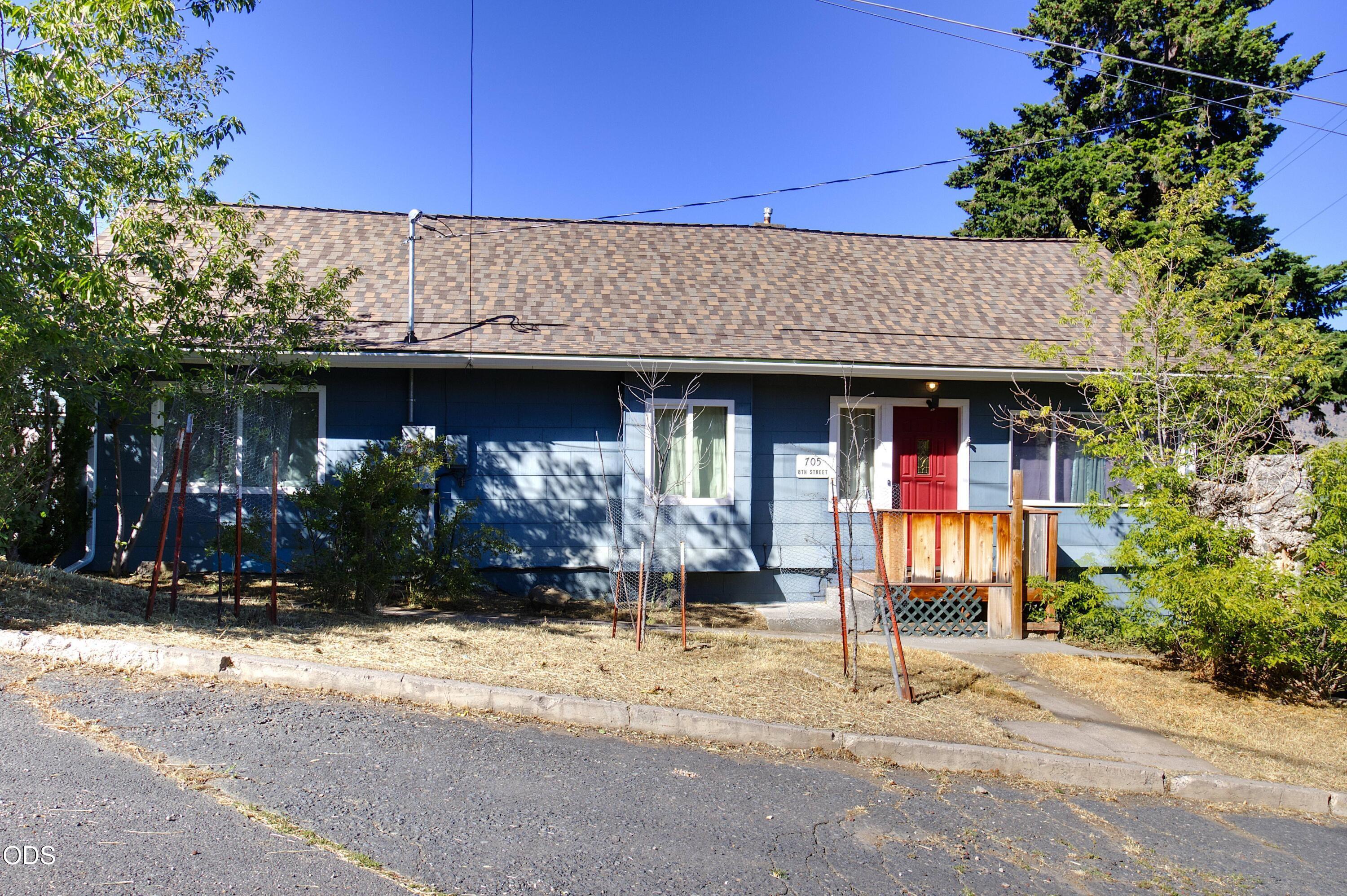 N 8th St, Klamath Falls, OR 97601
