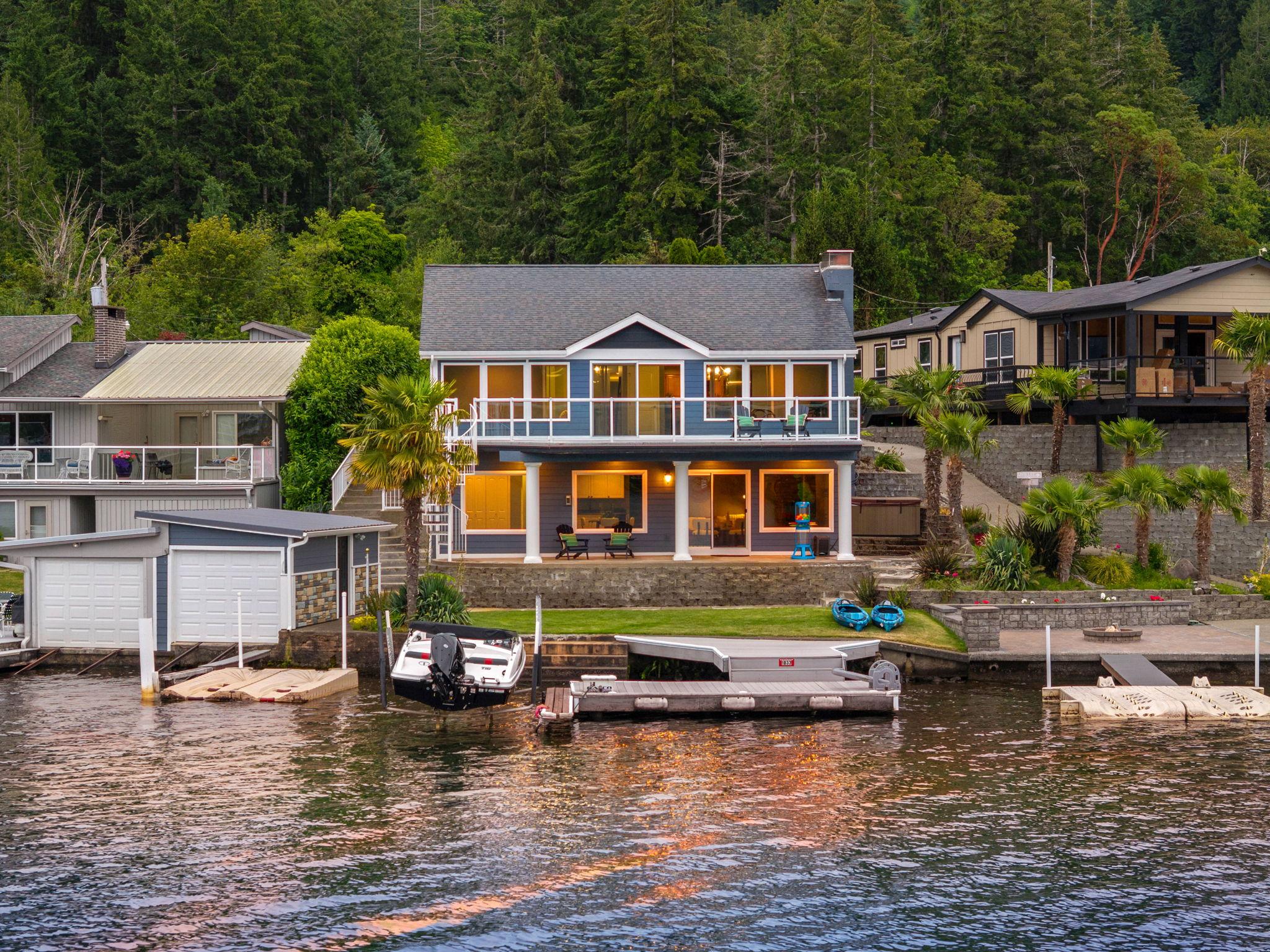 Summit Lake Cir Nw, Olympia, WA 98502