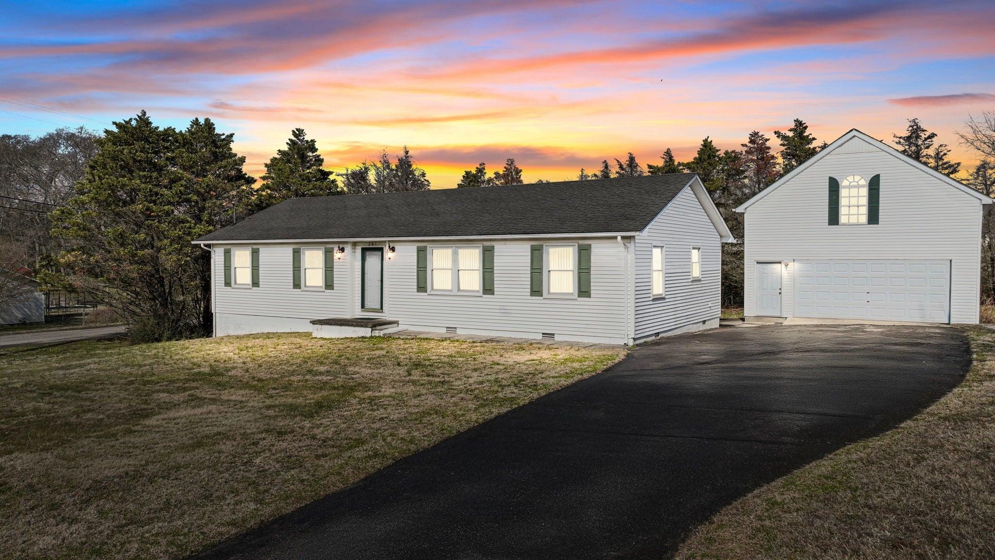 Stardust Dr, Shelbyville, TN 37160