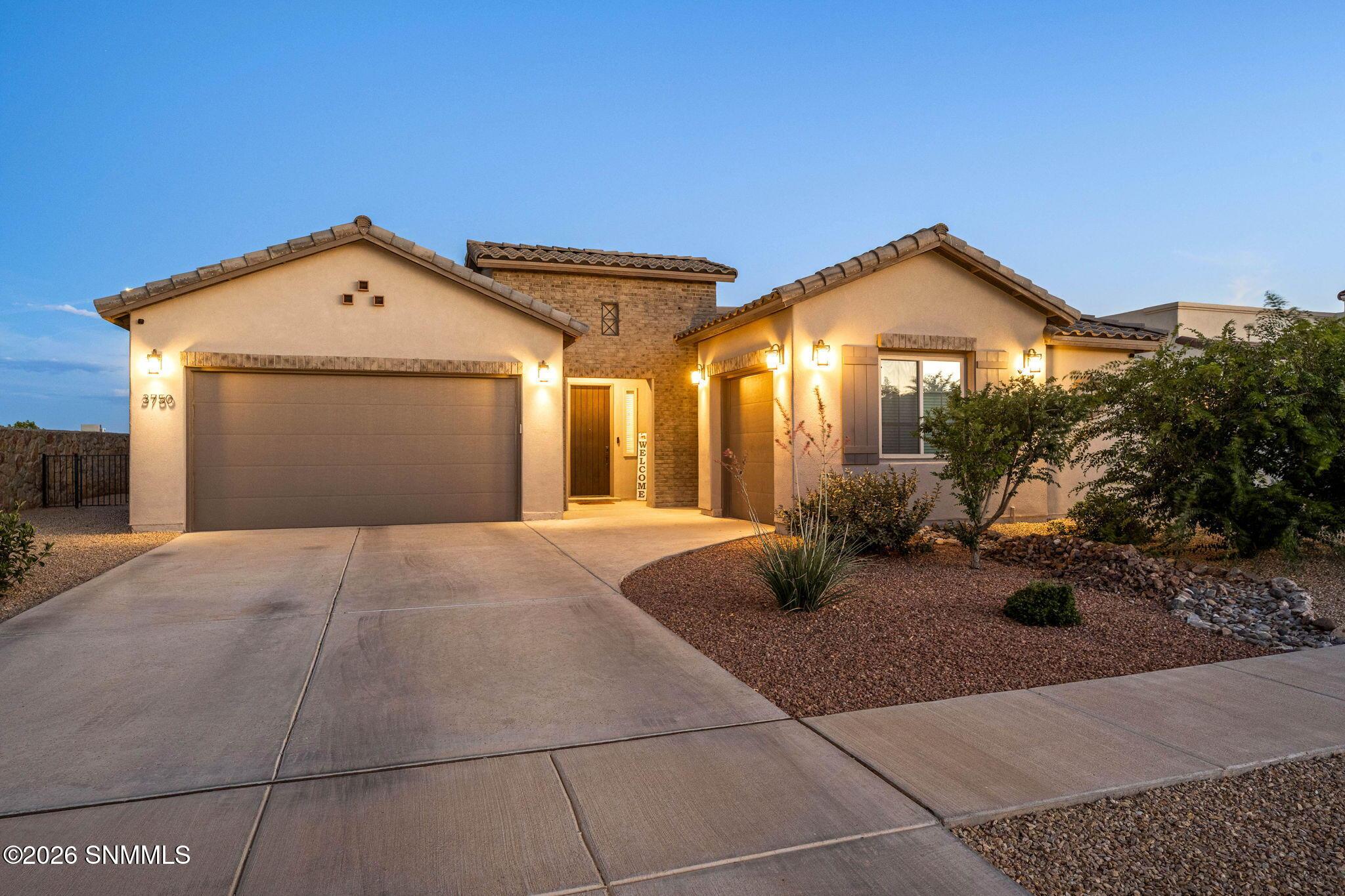 Santa Julia Rd, Las Cruces, NM 88012