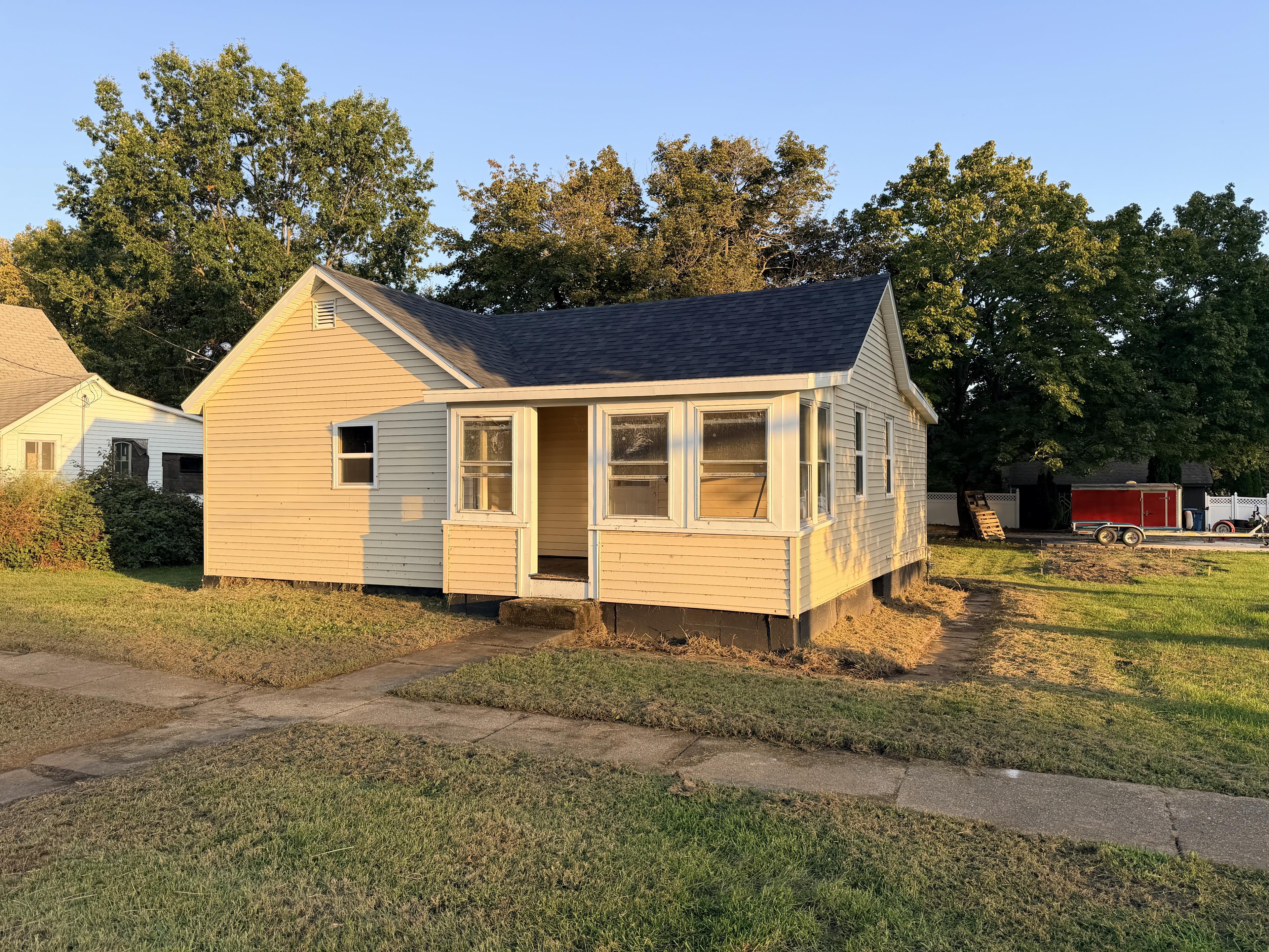S North St, Bureau, IL 61315