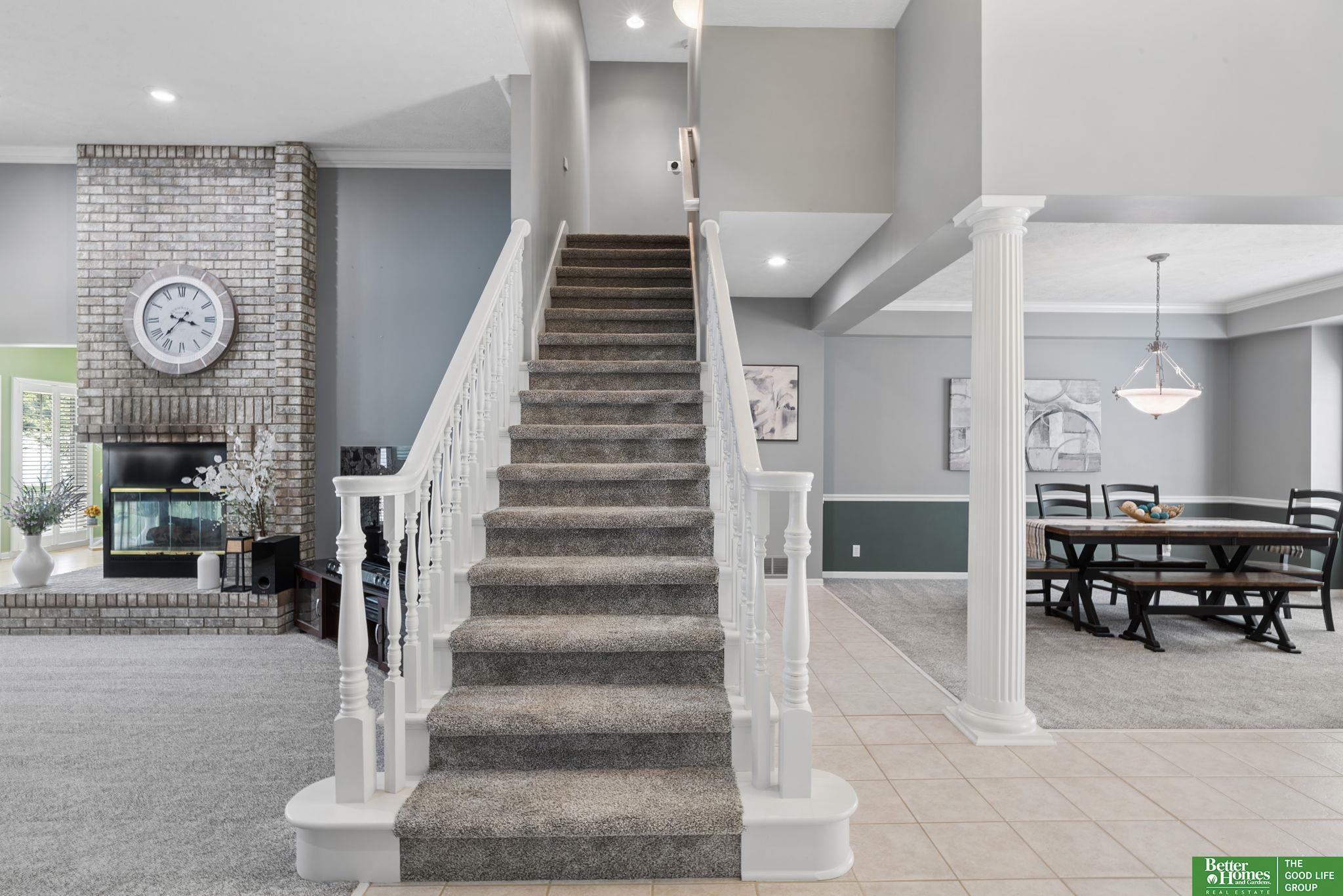 N 159th St, Omaha, NE 68116