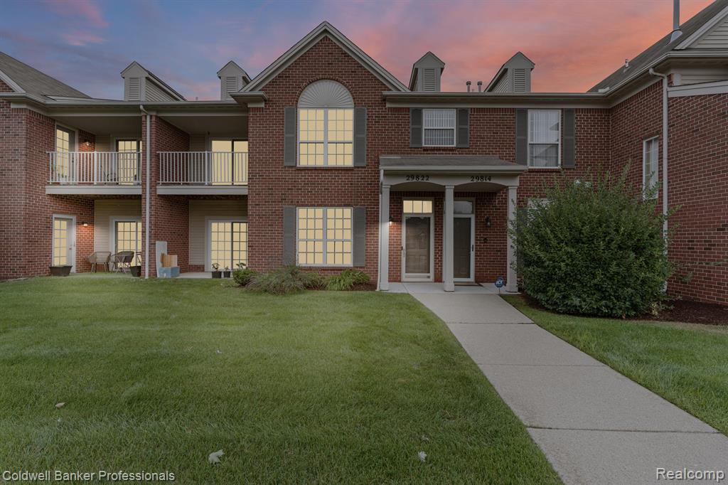 Heritage Pkwy, Warren, MI 48092