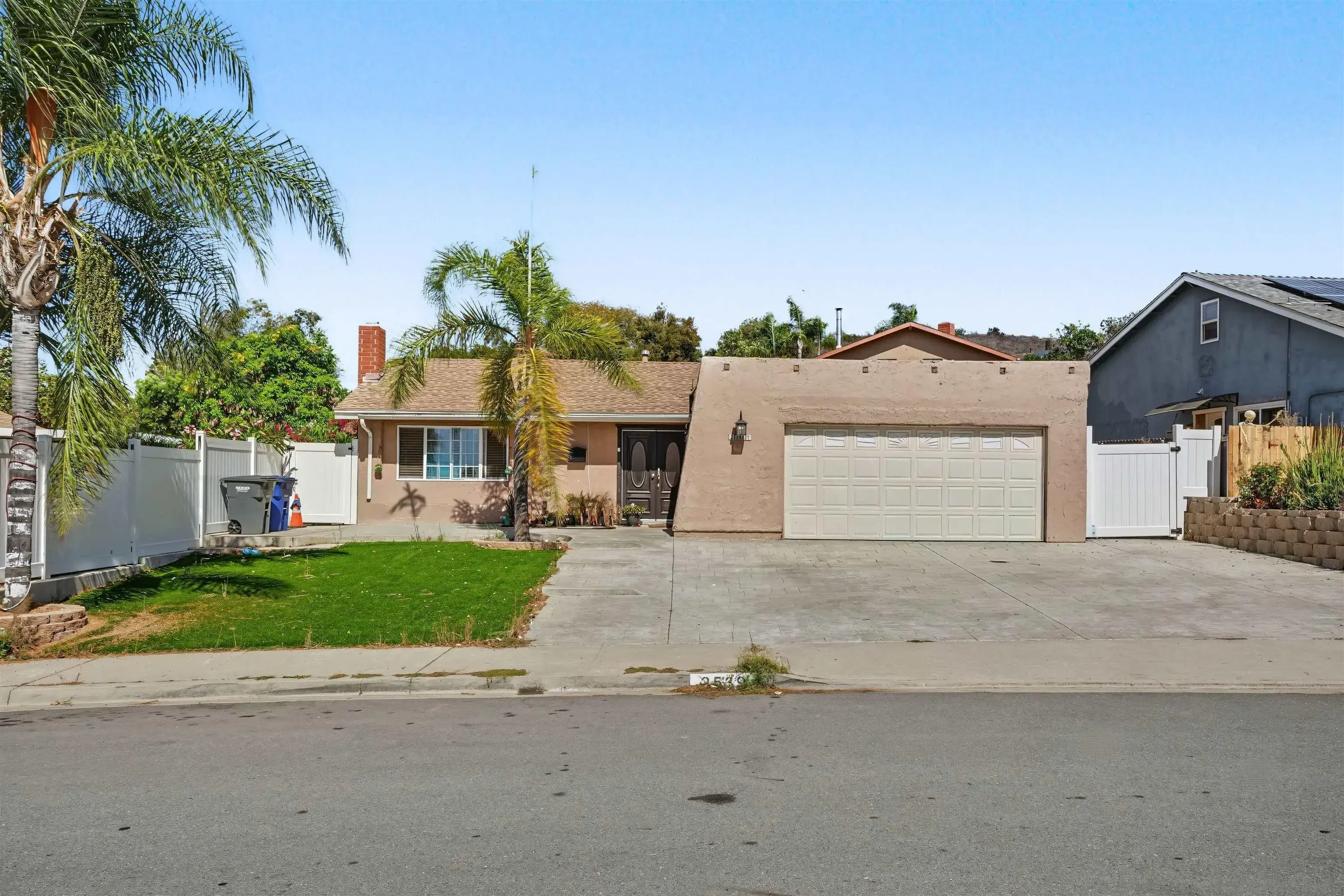 Trace Rd, Spring Valley, CA 91978