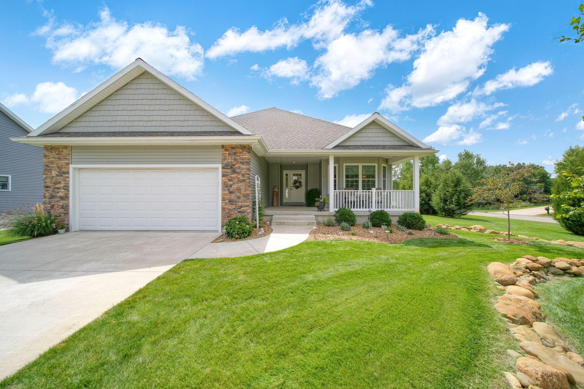 Natural Ln, Jackson, MI 49203