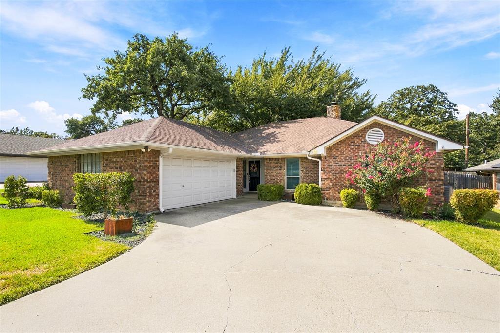 Citadel Dr, Arlington, TX 76012