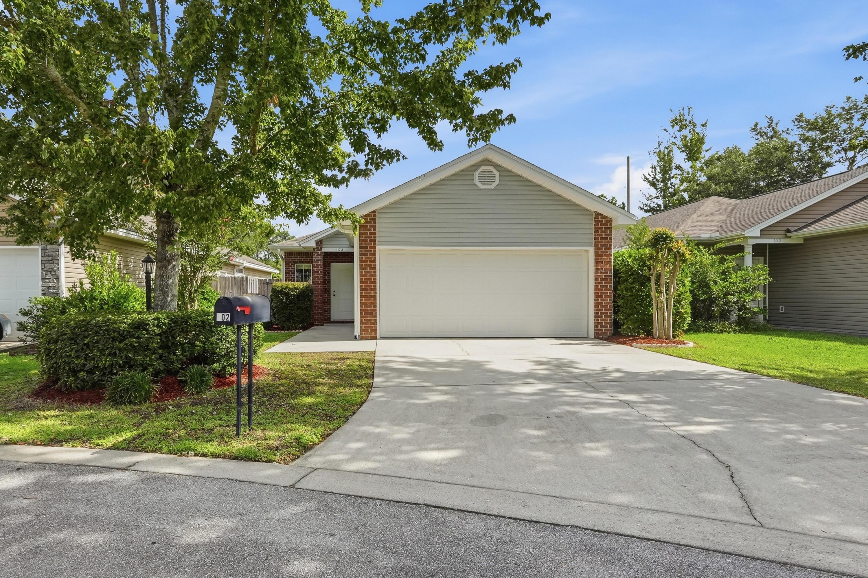 Matt Blvd, Niceville, FL 32578