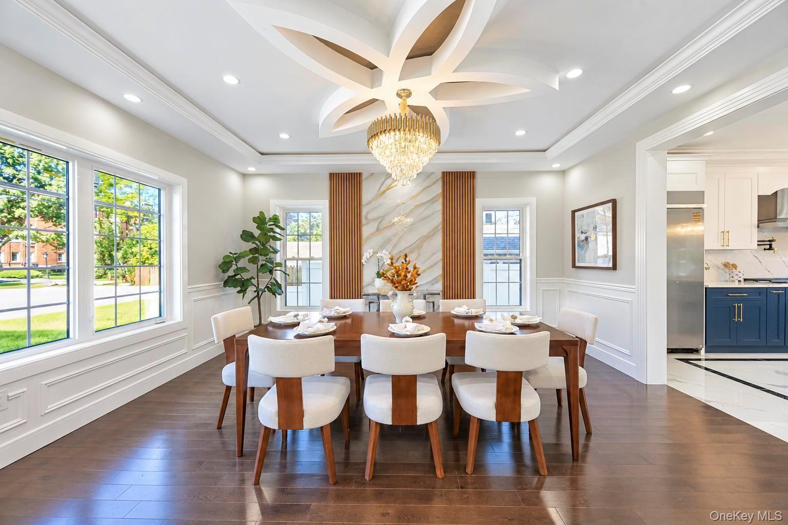 East St, Hicksville, NY 11801