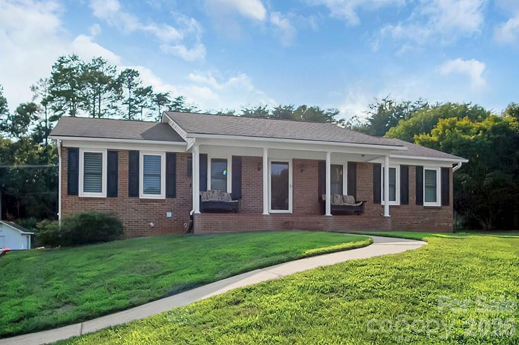Brownstone Ct, Gastonia, NC 28054