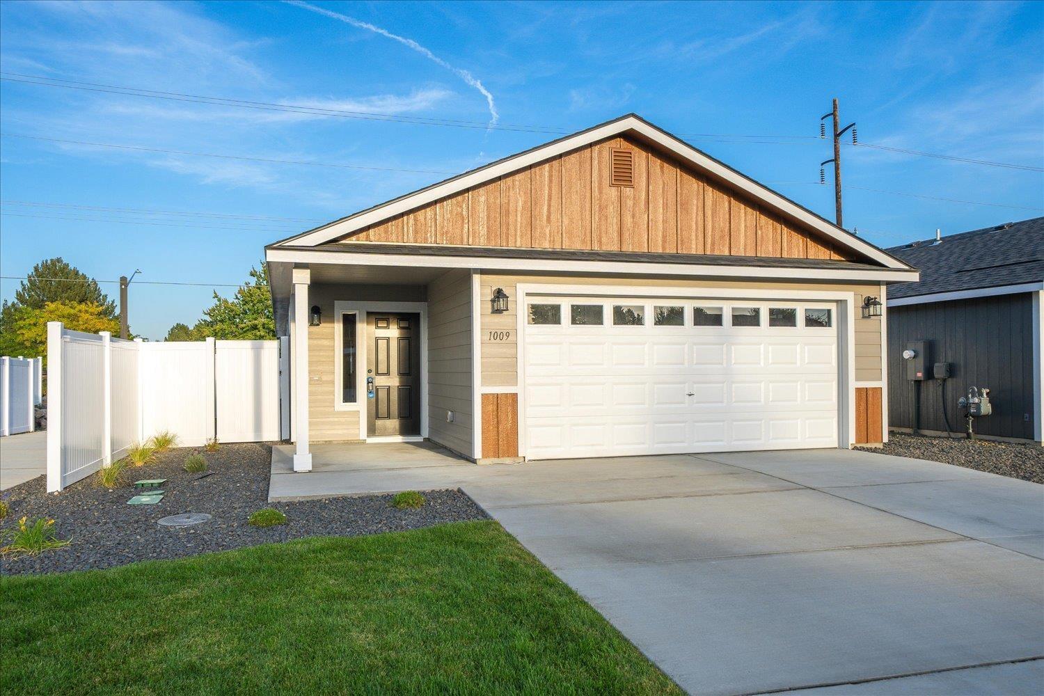 S Century Rd, Spokane Valley, WA 99037