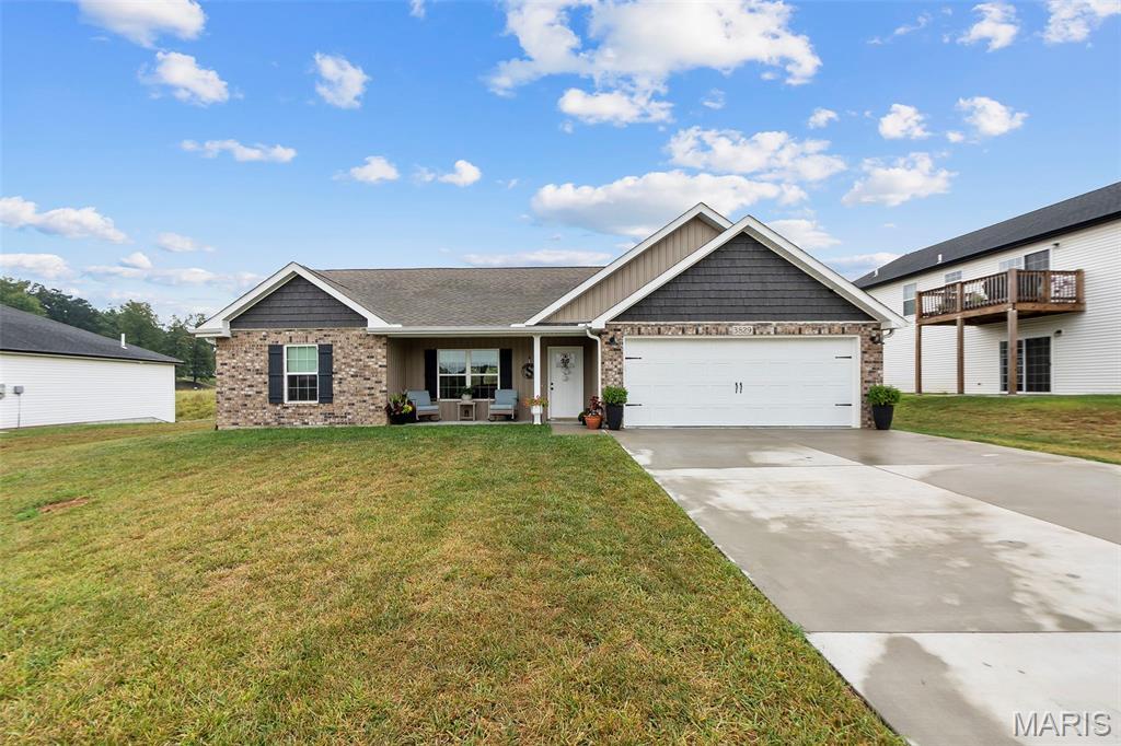 Silverton Cir, Cape Girardeau, MO 63701