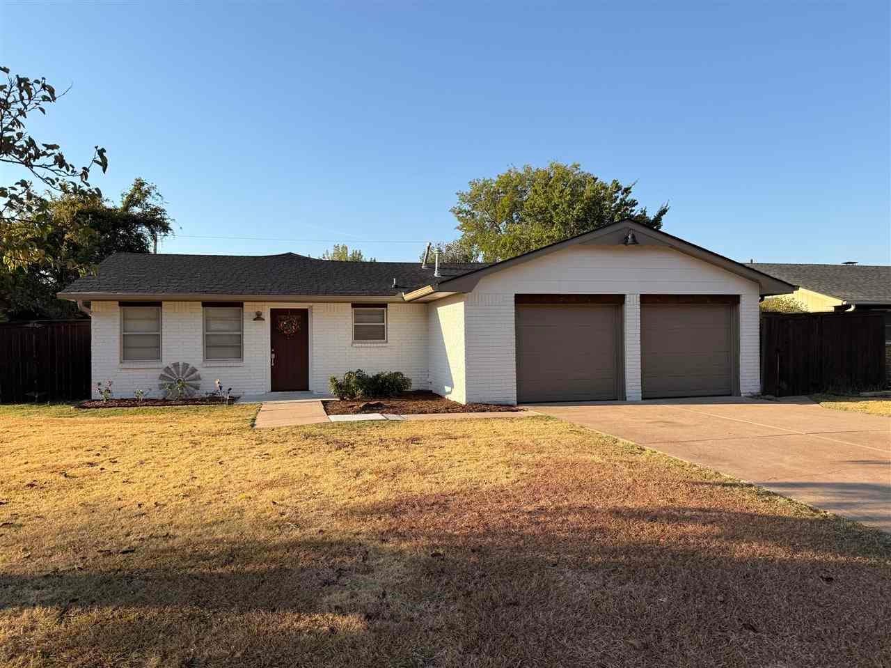 Nw Compass Dr, Lawton, OK 73505