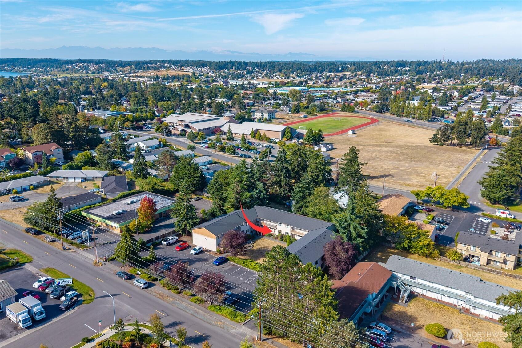 Ne Kettle St, Oak Harbor, WA 98277