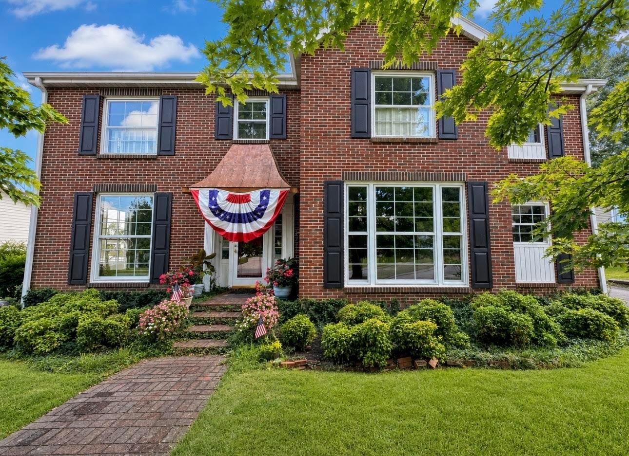 W Main St, Smithville, TN 37166