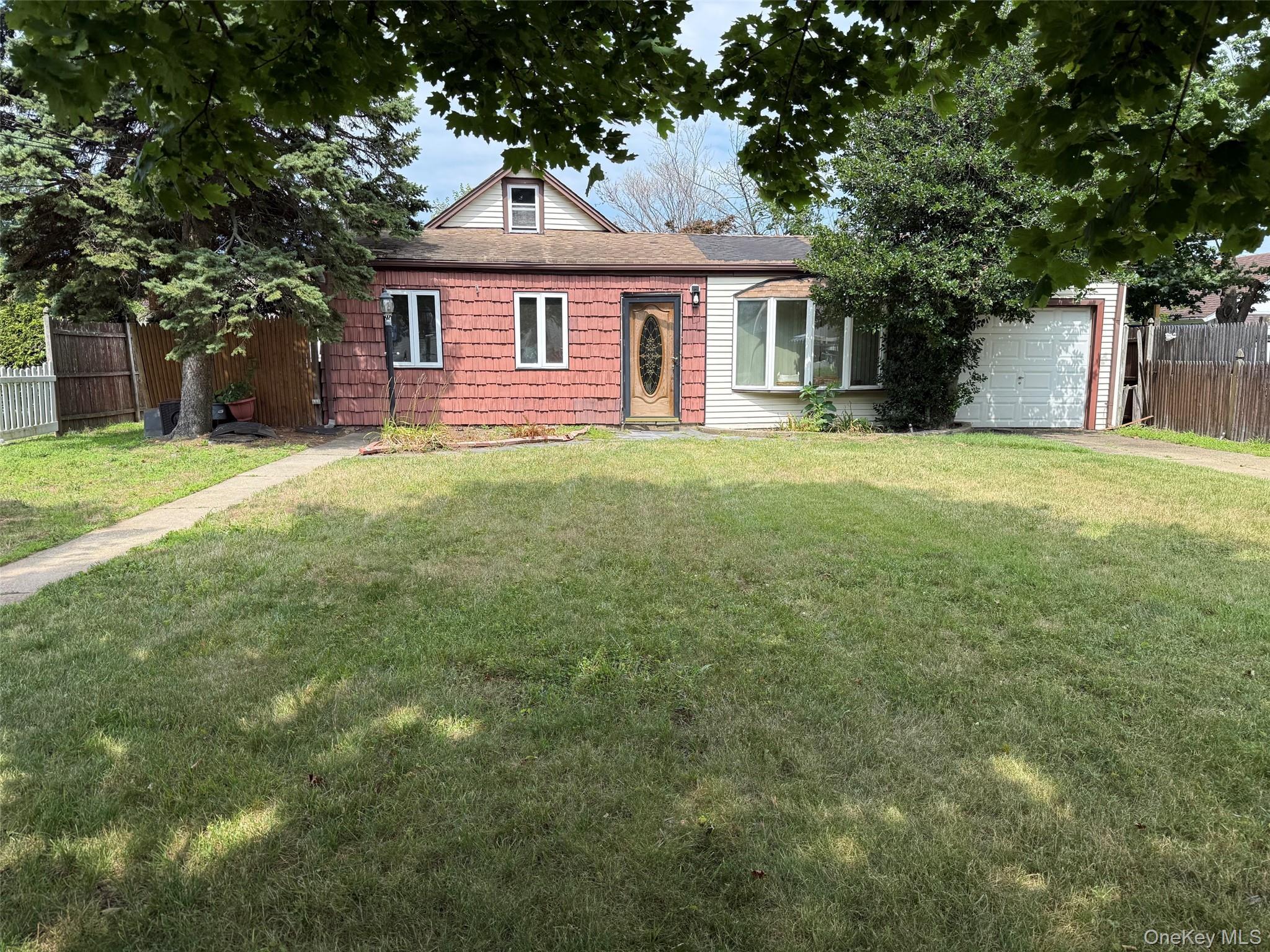 Rockmart Ave, Elmont, NY 11003