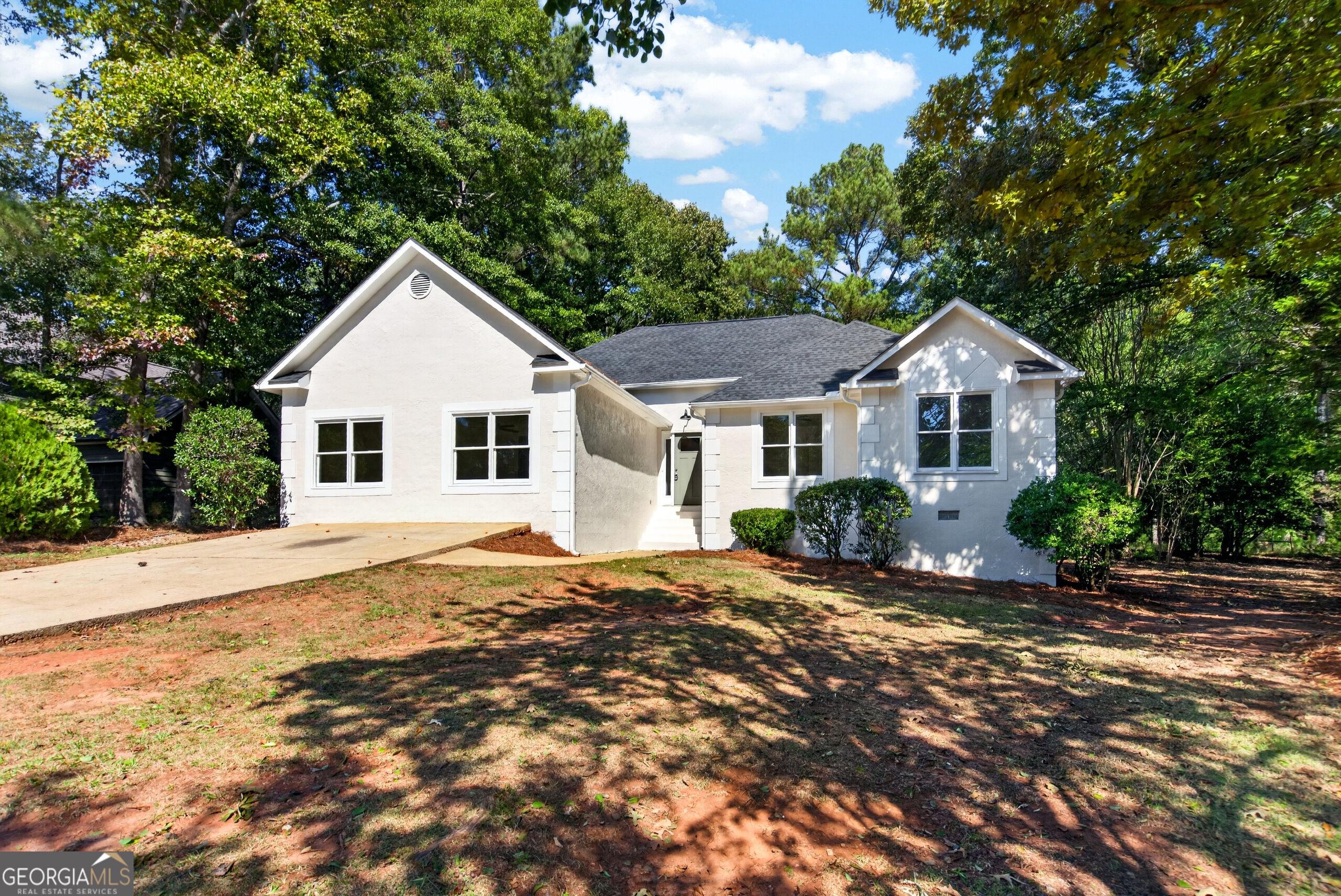 Bridlewood Dr, Lagrange, GA 30240