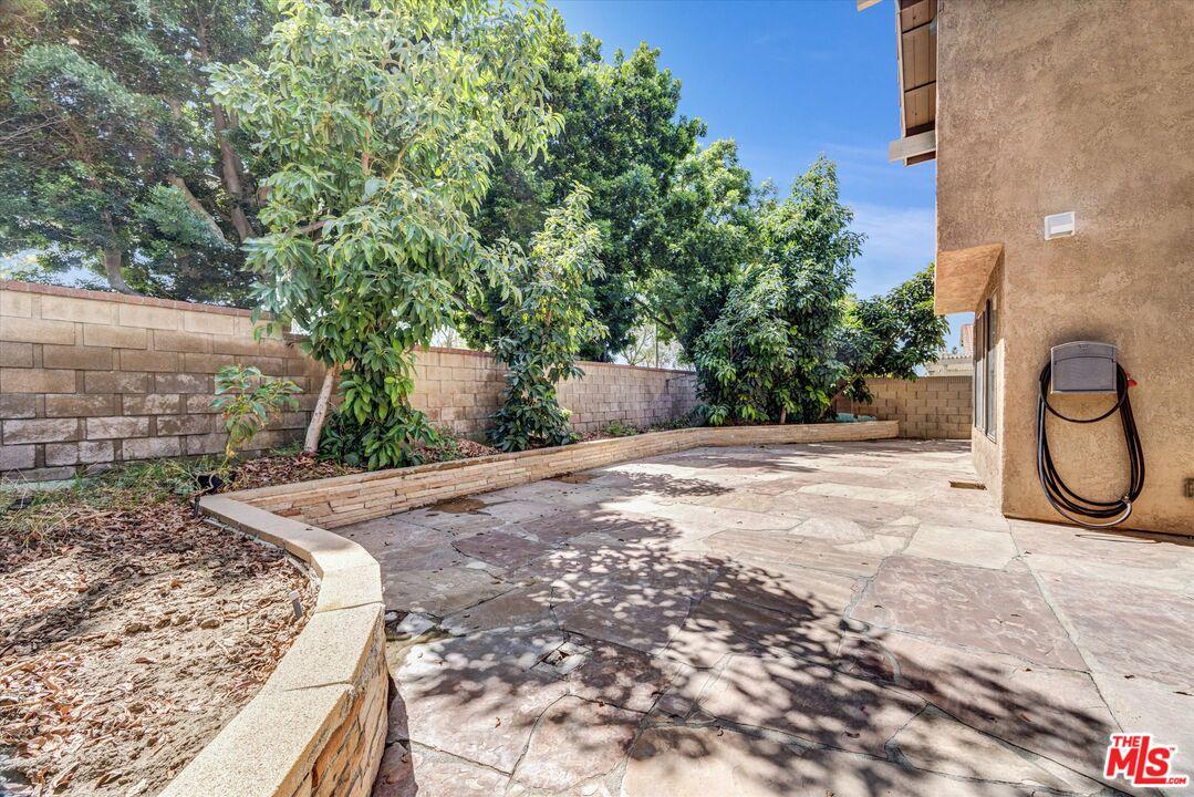 Castillo, Irvine, CA 92620