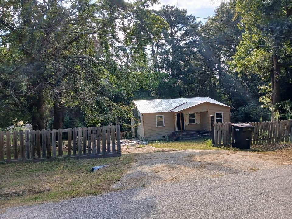 Winall Dr, Columbus, GA 31907