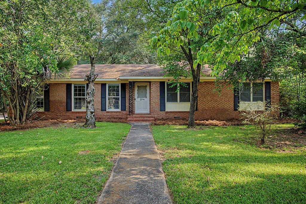 Stuart Ave, Albany, GA 31707