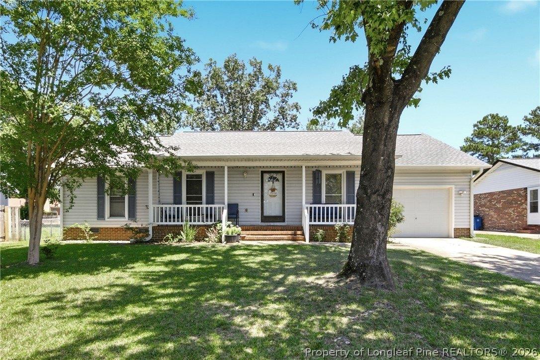Bostick Dr, Fayetteville, NC 28314