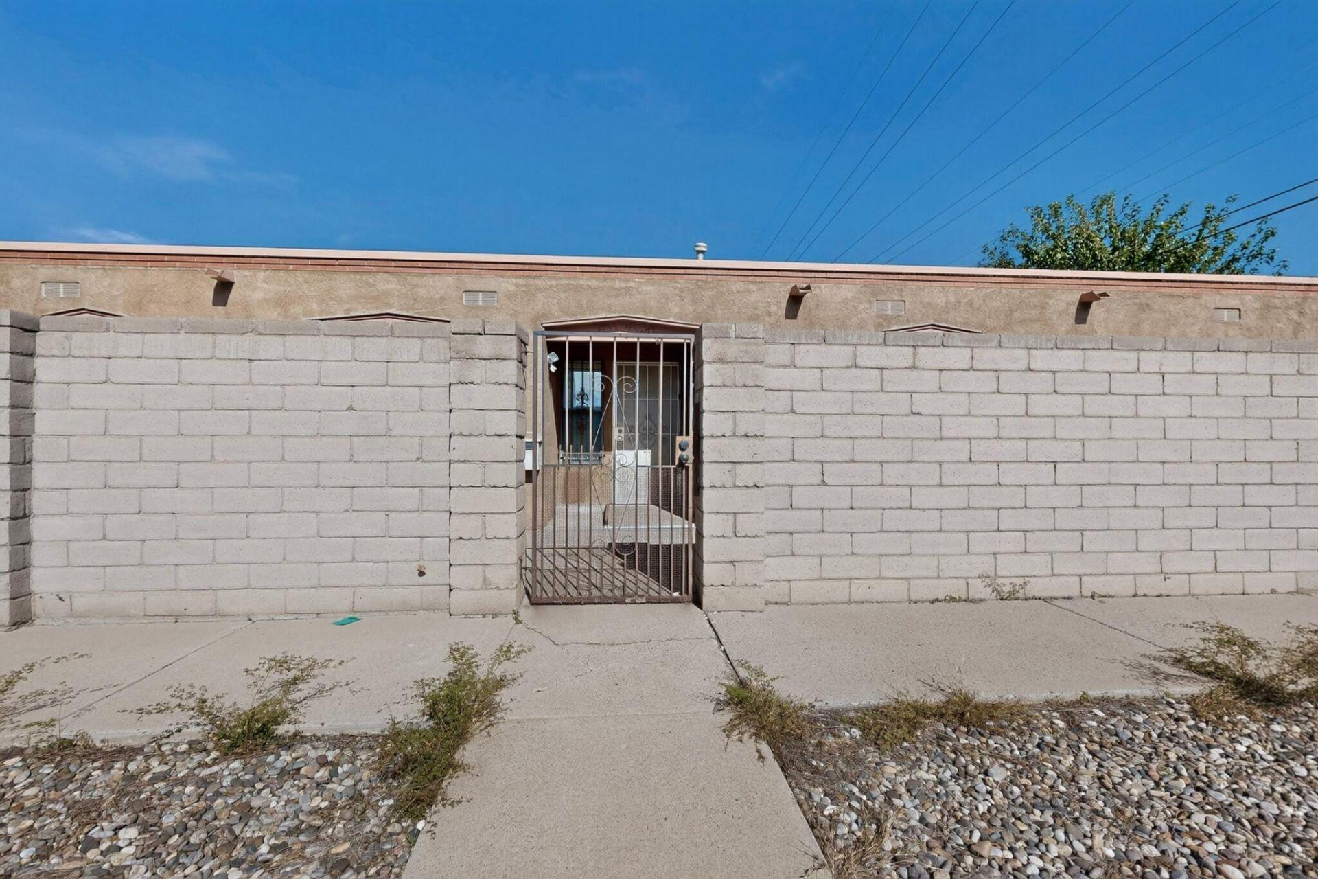Ortiz Dr Ne, Albuquerque, NM 87108