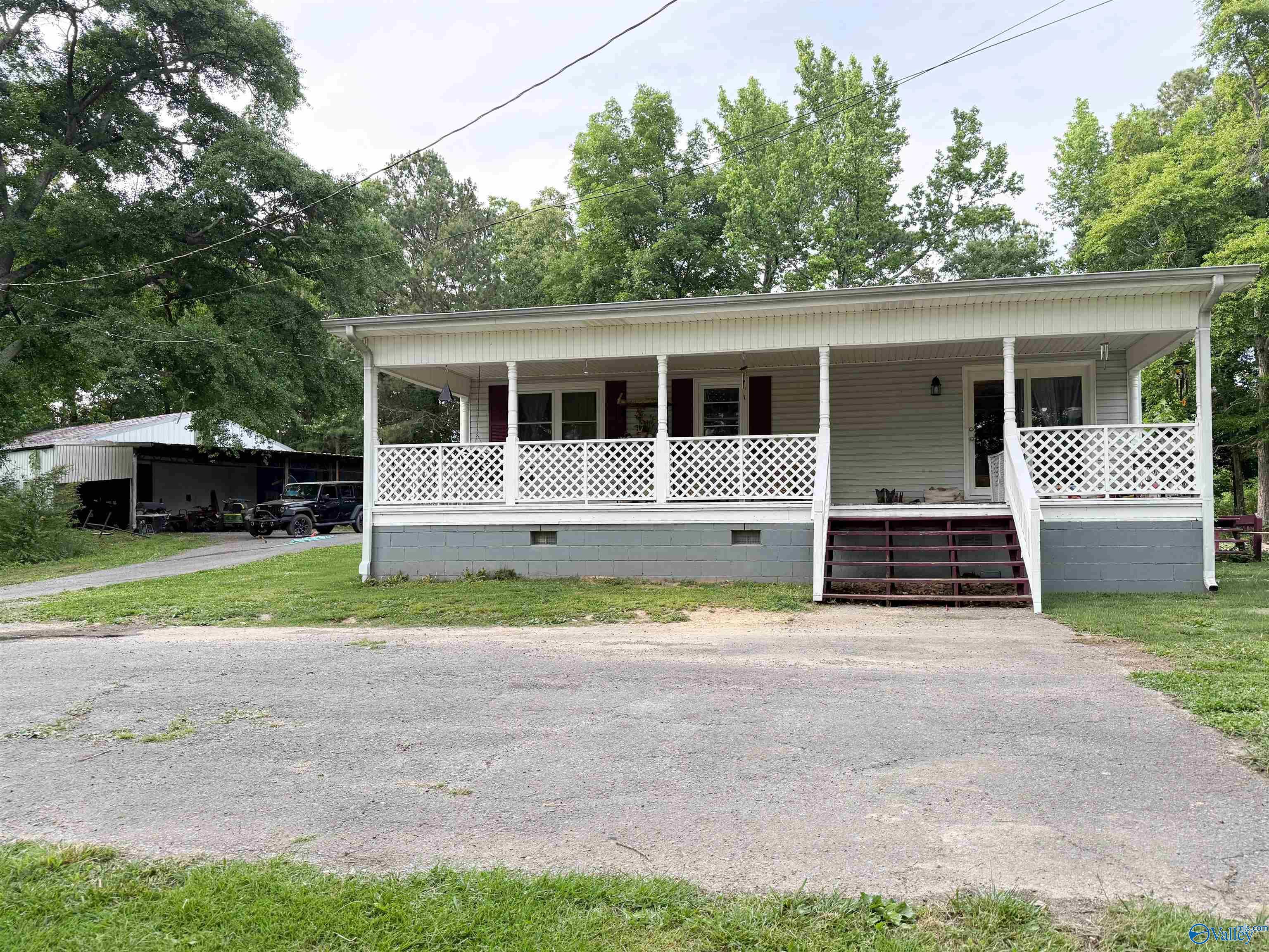 County Road 1241, Vinemont, AL 35179