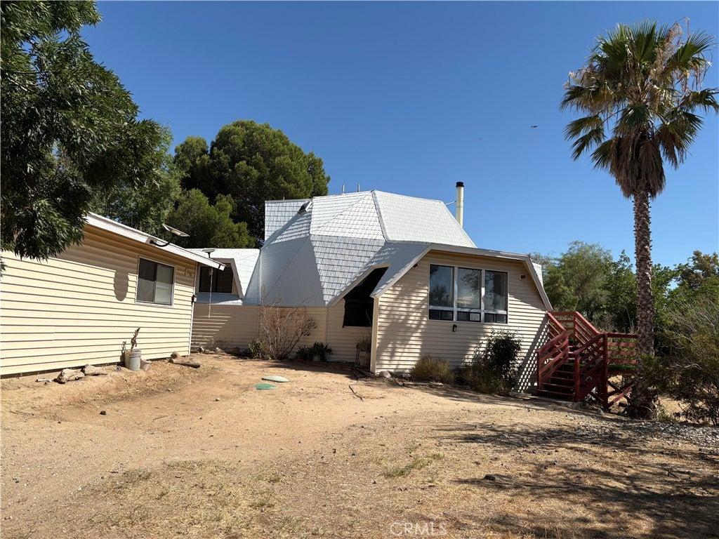 Winona St, Victorville, CA 92395