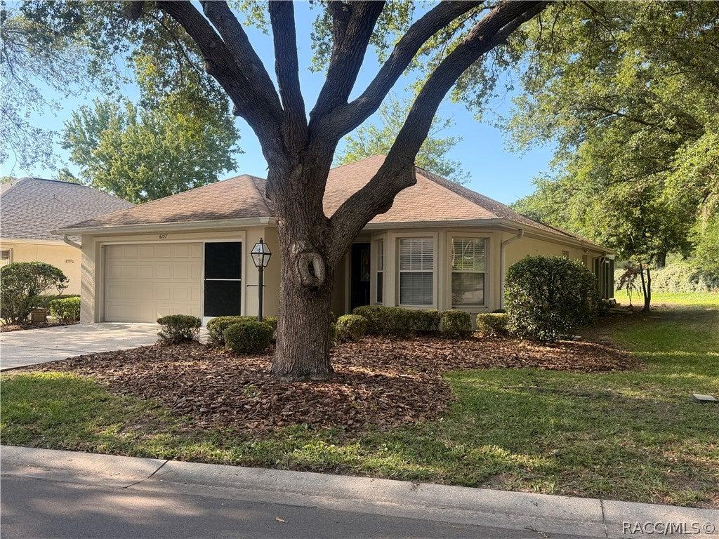 W Cannondale Dr, Crystal River, FL 34429
