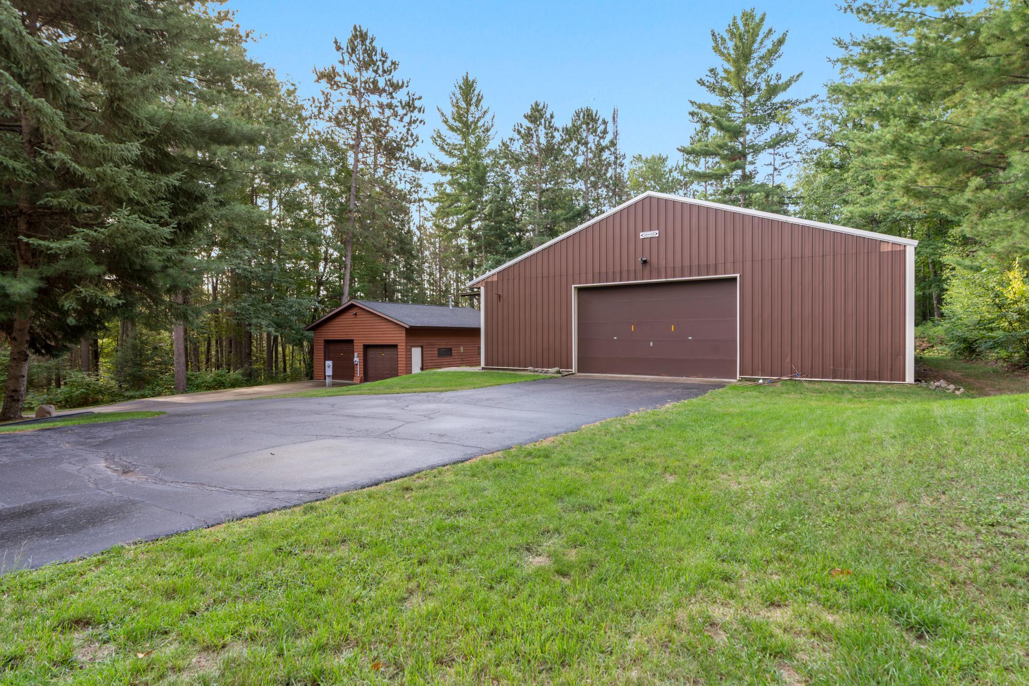Lake Ave, Mcgregor, MN 55760